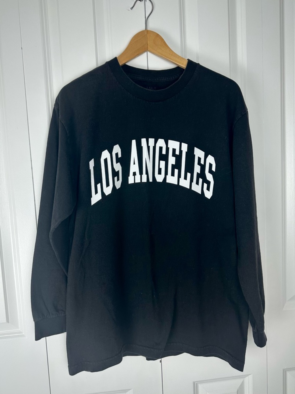 Brandy Melville “Los Angeles” long sleeve T-shirt Black